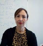 Gil Gómez, Amparo